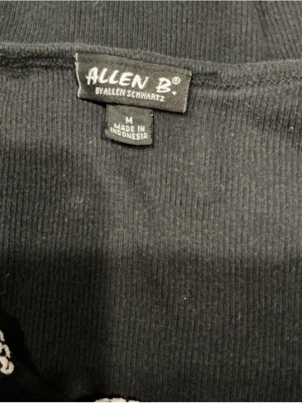 Allen B. By Allen Schwartz Black Tank with Bow Detail - Picture 6 of 8